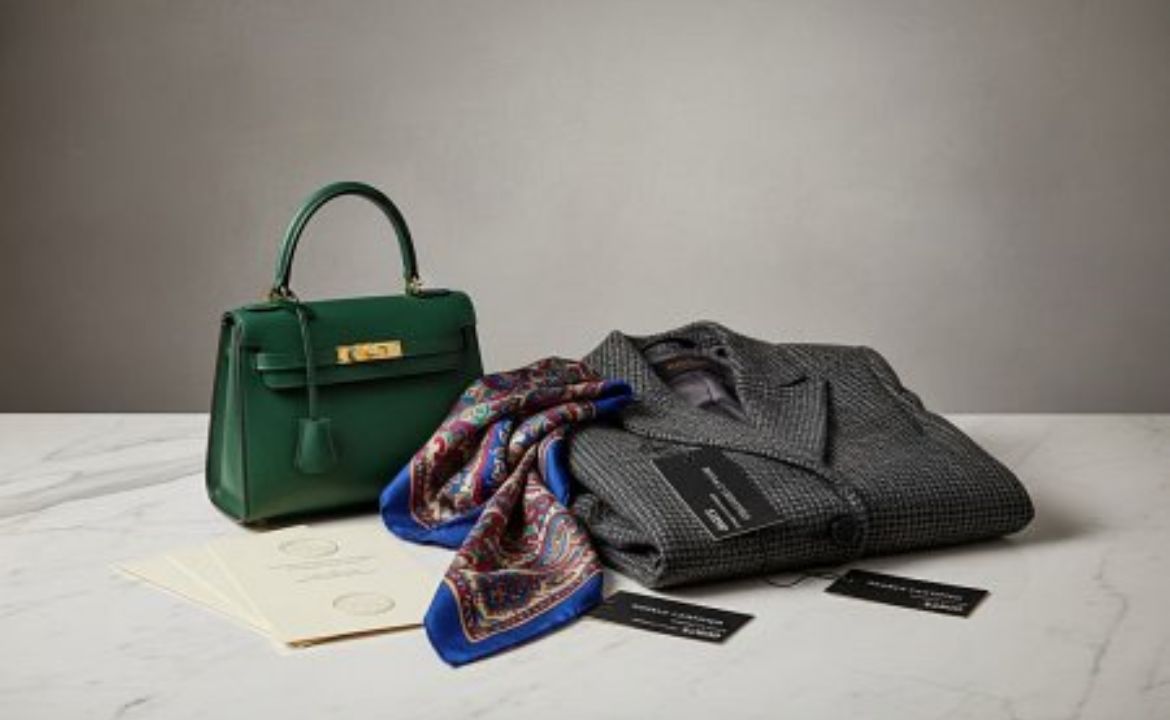 How to Buy Overstock Fashion from Major Brands (Without Going Through Distributors)